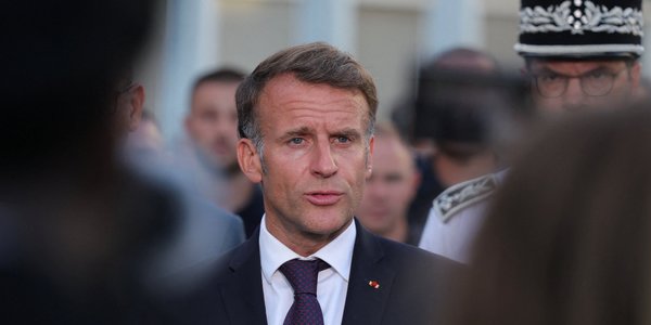 Francja dryfuje w stronę greckiego scenariusza zadłużenia