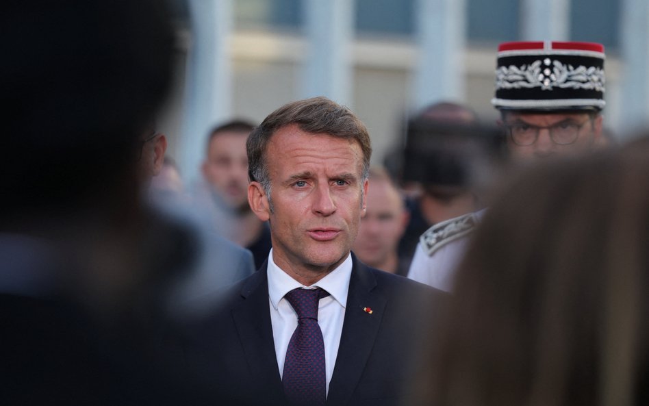 Emmanuel Macron pozostawi kraj o wiele bardziej zadłużony, niż go zastał