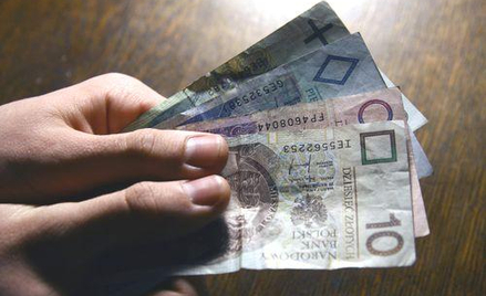 PIT 2012: Od podatku można odliczyć 6 procent dochodu na pomoc charytatywną