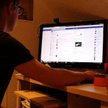 Facebook usuwa 16 stron łamiących jego zasady