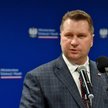 Uczelnie oszczędzają prąd i wracają do nauki zdalnej