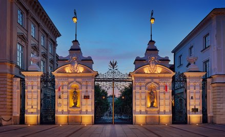 Uniwersytet Warszawski przygotował 15 890 miejsc na studiach stacjonarnych i 5672 miejsca na niestac