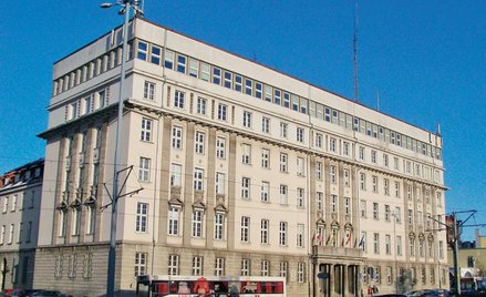 Gmach prokuratury przy ulicy Wały Jagiellońskie 38 w Gdańsku