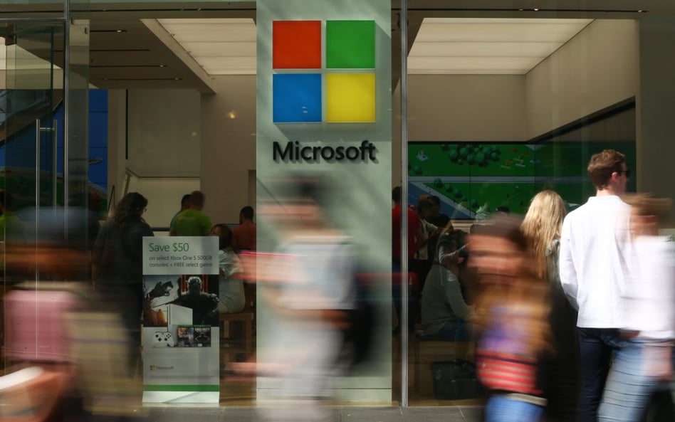 Microsoft na wojnie z hakerami. Ćwierć miliona nowych miejsc pracy