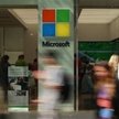 Microsoft zwolni 10 tys. pracowników, czyli 5 proc. załogi. Proces ten ma zostać przeprowadzony do k