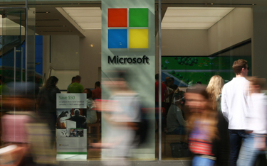 Microsoft zwolni 10 tys. pracowników, czyli 5 proc. załogi. Proces ten ma zostać przeprowadzony do k