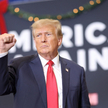 W grudniowych sondażach Donald Trump ma przewagę 1,3 do 2,3 punktu procentowego nad Joe Bidenem