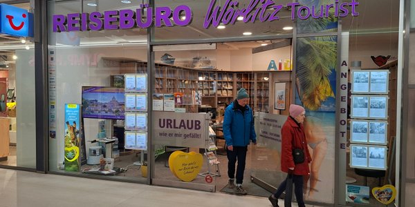 TUI poprawia wyniki mimo napięć w Zatoce Perskiej i notuje większy popyt na wakacje i rejsy