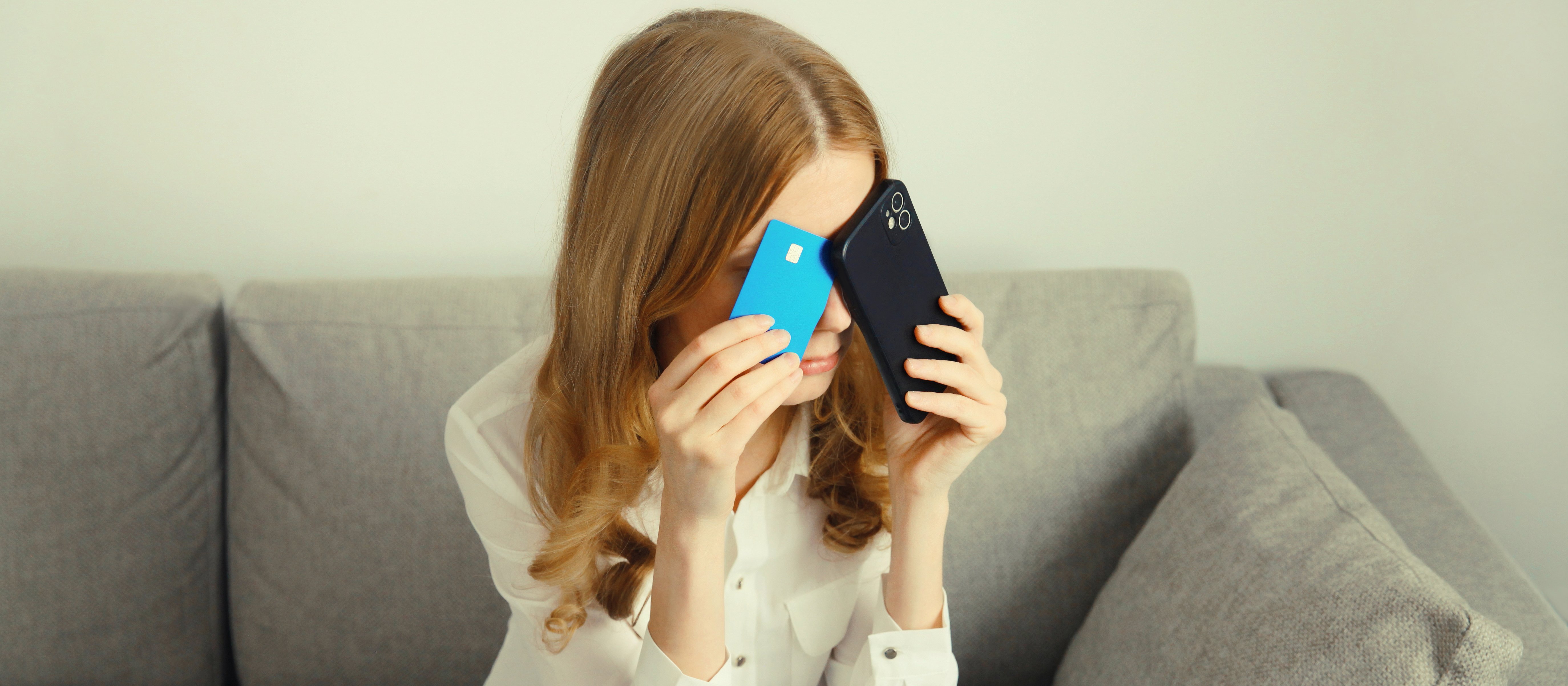 Dała się nabrać na fałszywy link. Rzecznik TSUE: bank nie może odmówić zwrotu