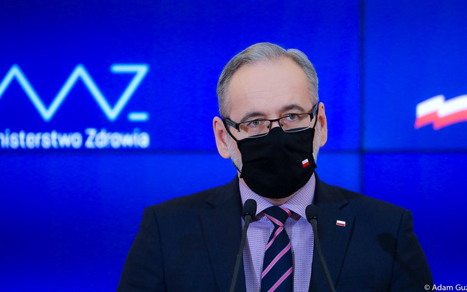 Niedzielski: Koronawirus przegrywa z grypą