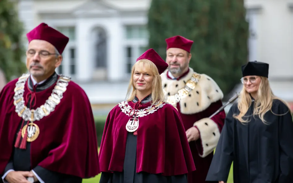 W Szkole Głównej Gospodarstwa Wiejskiego inauguracja roku akademickiego 2025/2026 odbyła się we wtor