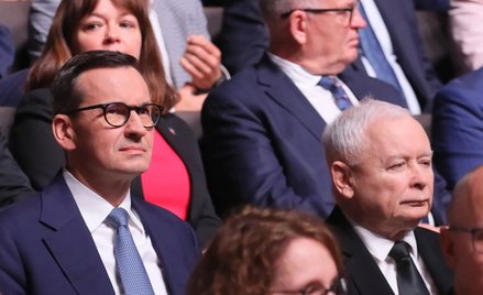 Premier Mateusz Morawicki i prezes PiS Jarosław Kaczyński