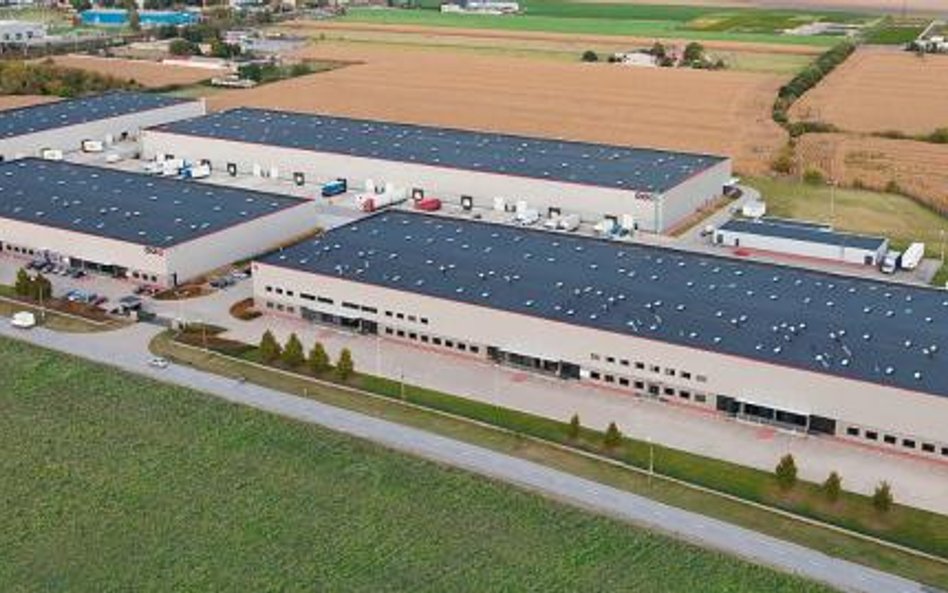 Magazyny Segro Business Park Warsaw w Ożarowie Mazowieckim