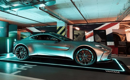 Aston Martin Vantage