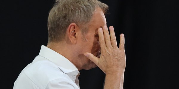 Sondaż: Czy Polska pod rządami Donalda Tuska jest bardziej praworządna? Znamy zdanie Polaków