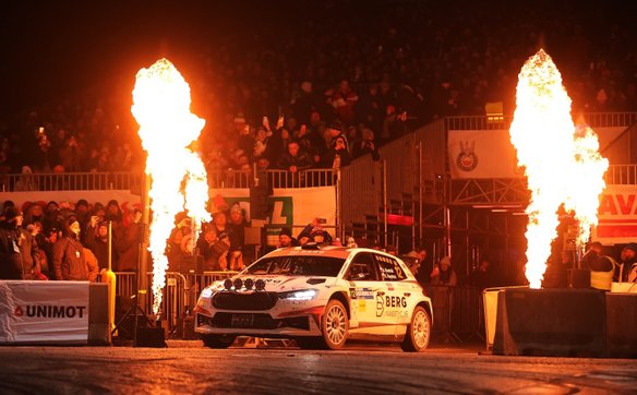 Wielką sensacją i jednocześnie obietnicą na przyszłość był występ załogi Adrian Rzeźnik/Kamil Kozdro