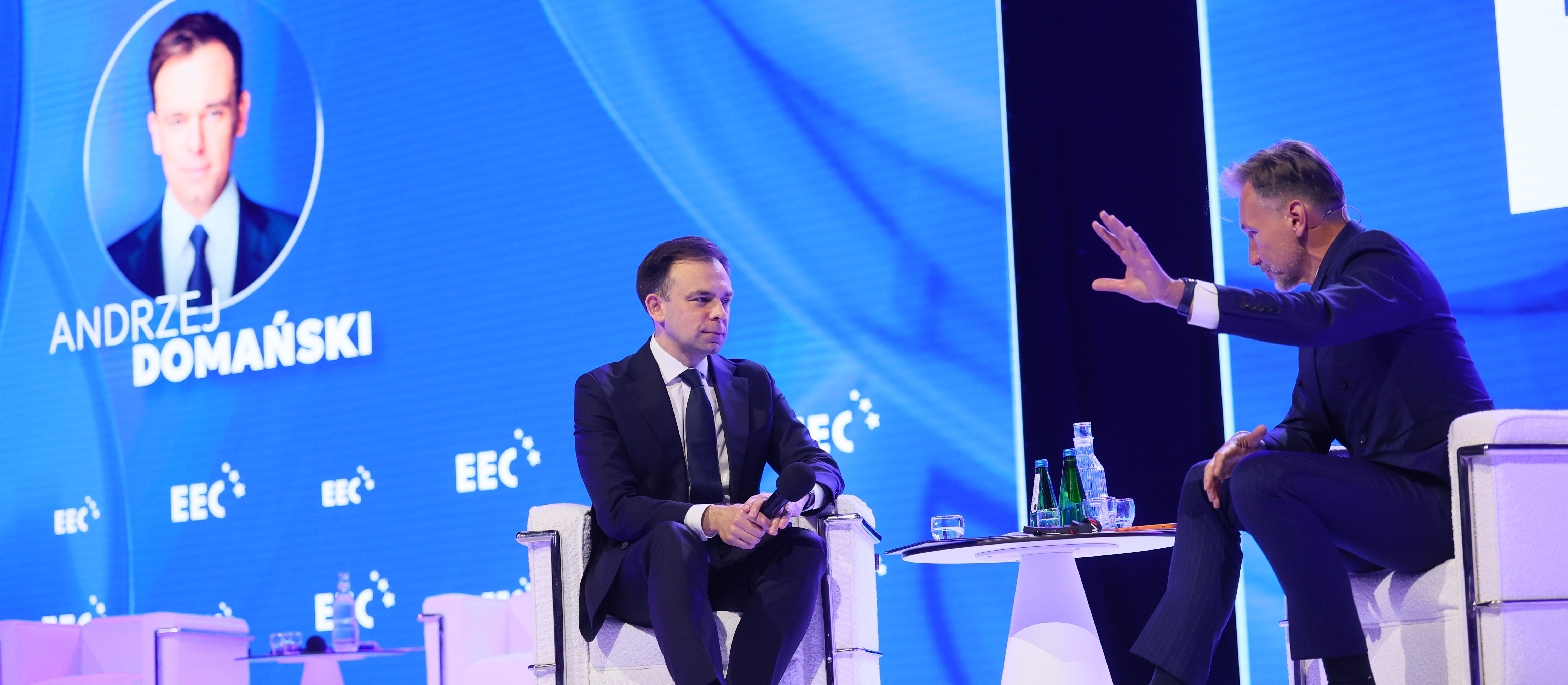 Minister finansów na EKG: Majówka z niższymi cenami paliw. Program CPN zostaje