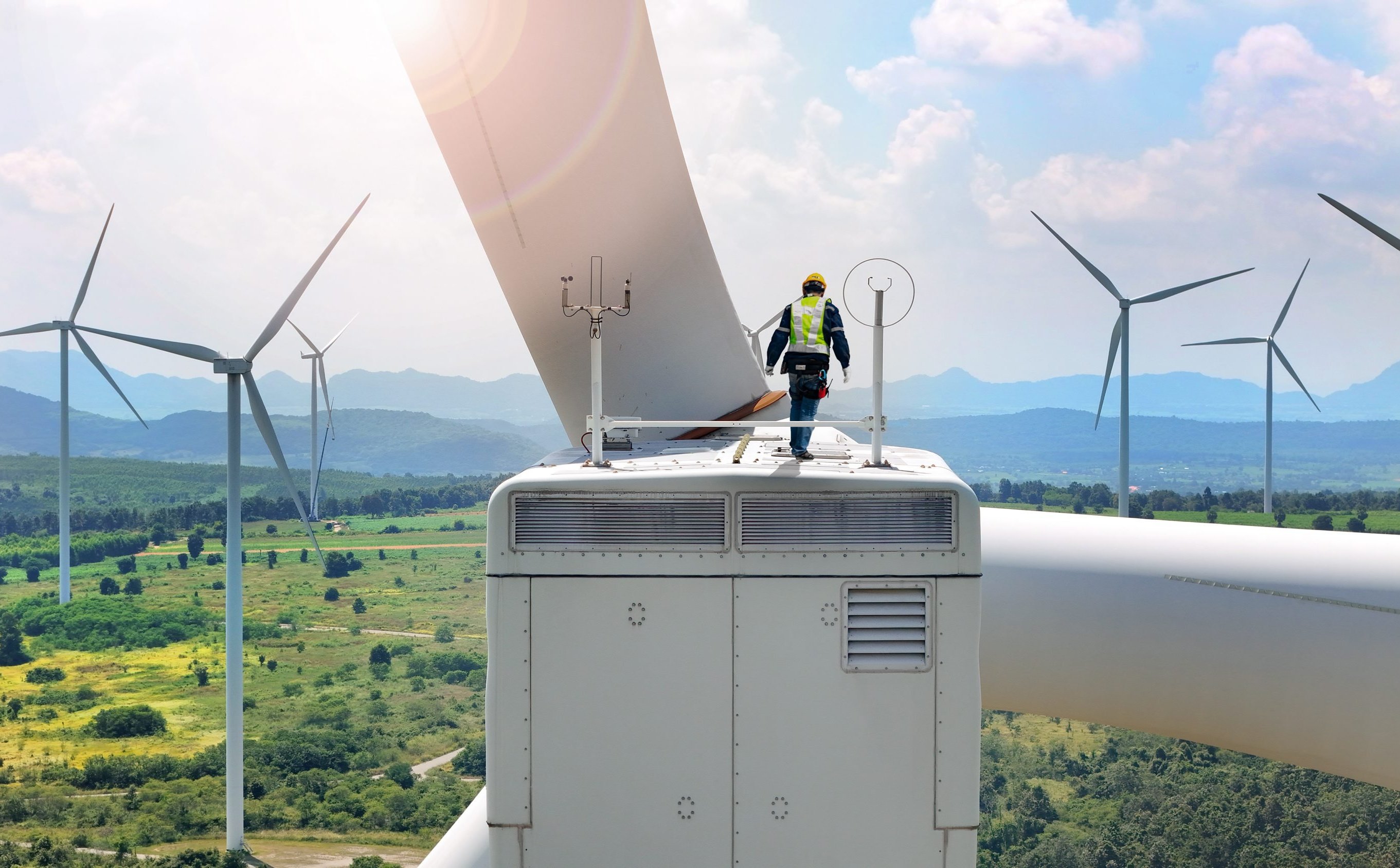 Zielona strategia zakłada spadki cen energii