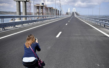 Krym: most z Rosji nie pomógł gospodarce