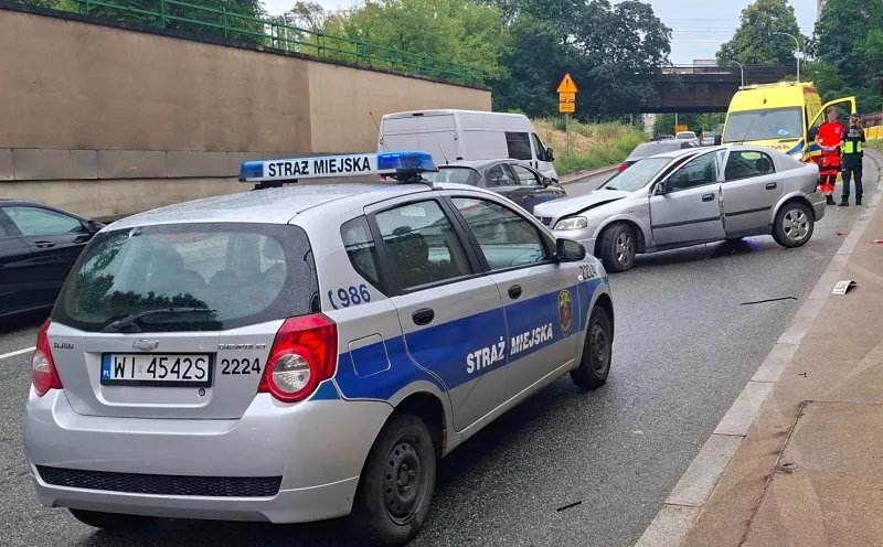 Ile trzeba czekać na przyjazd straży miejskiej? W Warszawie choćby dwie i pół doby