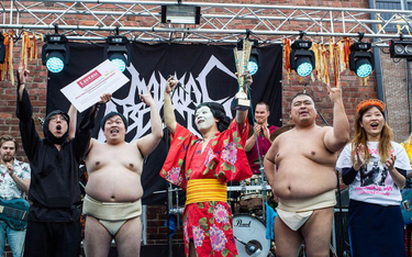 Heavymetalowcy z Japonii wygrali konkurs robienia na drutach