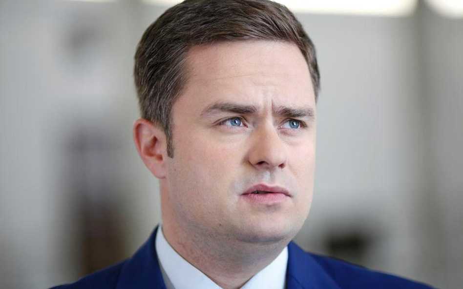 Hofman: Kopacz trzy poziomy niżej niż Kaczyński