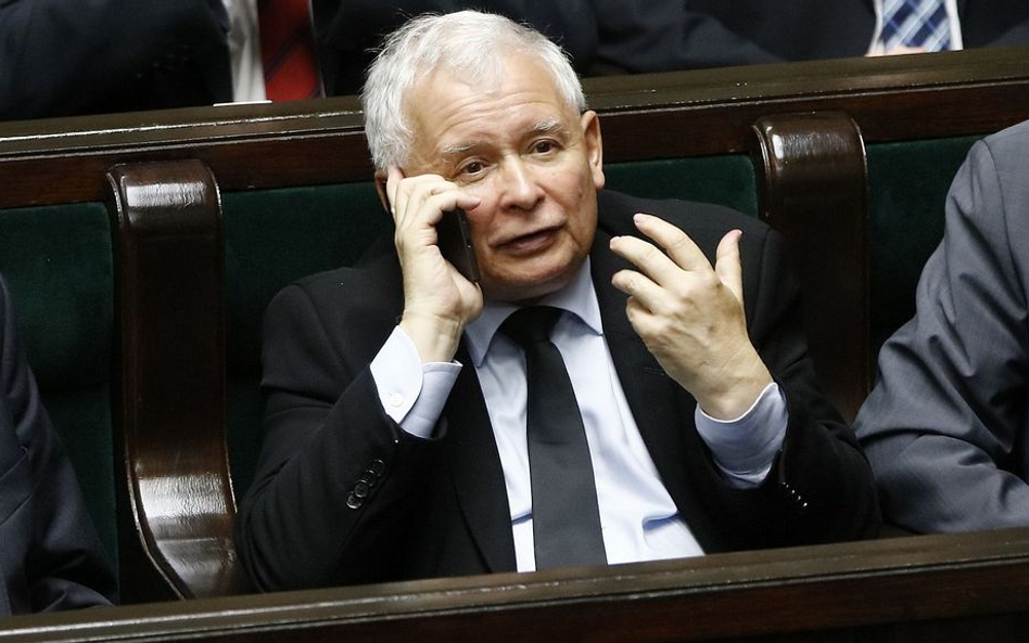 Kaczyński do działaczy ostro o senatorach. "W koalicji z PO"
