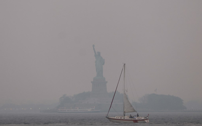 Toksyczny dym z Kanady w Nowym Jorku.