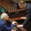 Prezydent Andrzej Duda w Sejmie z Januszem Korwin-Mikkem, jednym z liderów Konfederacji.