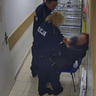 Wrocław: Policjanci pobili staruszkę