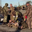 Z zakładów Azowstal ewakuowano ponad 50 rannych żołnierzy
