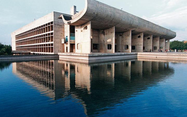 Zaprojektowany przez Le Corbusiera budynek parlamentu w indyjskim Czandigarth, stolicy stanów Pendża