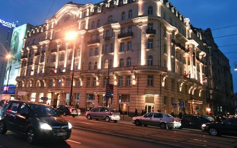 Reprezentacyjny Polonia Palace Hotel w Warszawie może odzyskać przedwojenny właściciel, rodzina Lubo