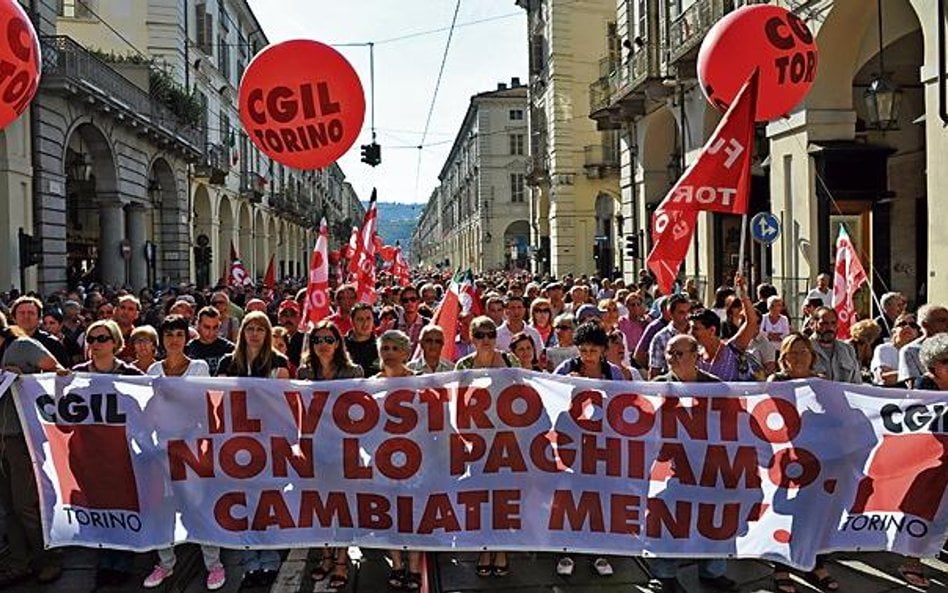 Włosi wyszli na ulicę, protestując m.in. przeciw podwyżce VAT