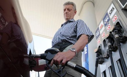 Dotacje dla miast za bezpłatne parkingi dla tankujących biopaliwo