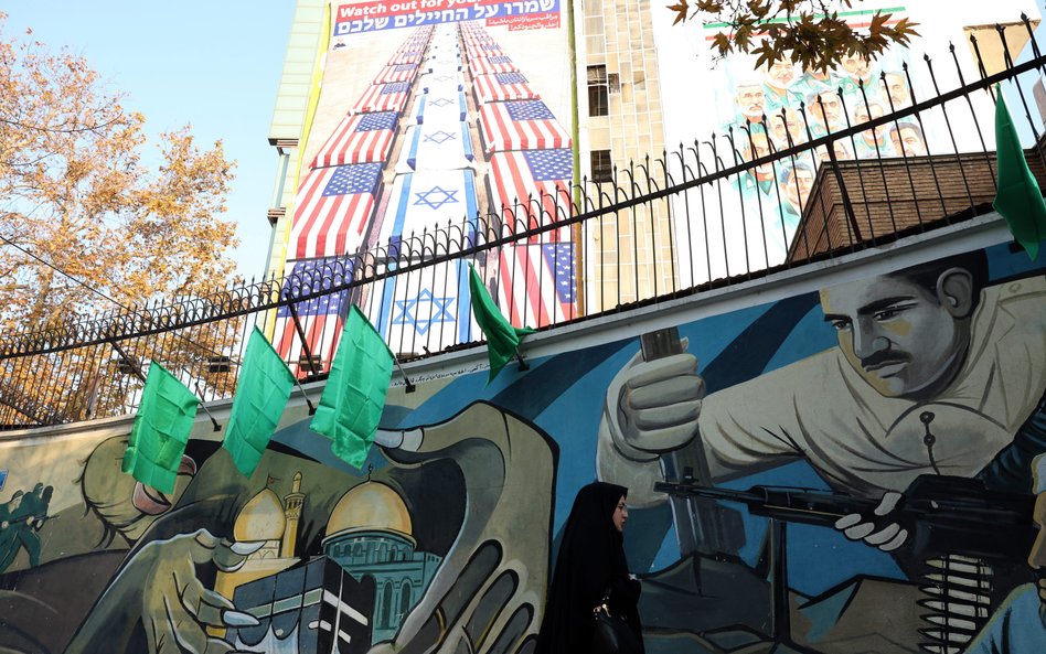 Irańska państwowa propaganda wciąż przekonuje, że Iran zada wielką klęskę USA oraz Izraelowi. W osta