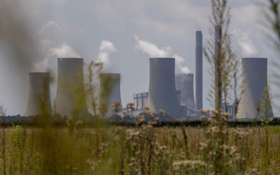 Zasilana węglem elektrownia Lethabo pod miastem Sasolburg w RPA uznawana jest za jedno z najbardziej