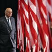 Paul Volcker ma opinię skutecznego i bezkompromisowego, co potwierdził m.in. raportem o nieprawidłow