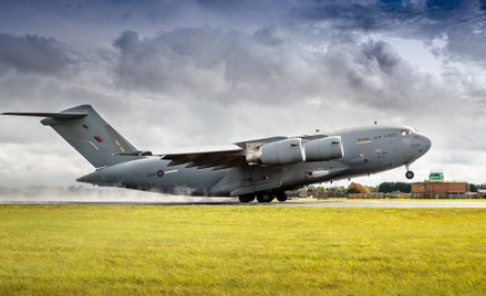 Boeing zmodernizuje brytyjskie samoloty i śmigłowce