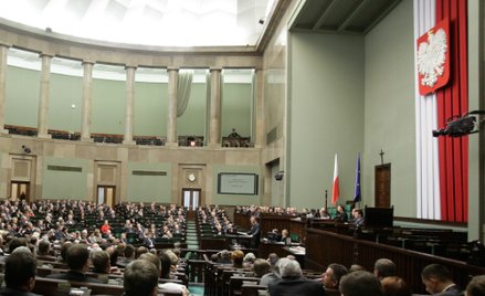 CBOS: Poparcie dla Donalda Tuska ostro w dół