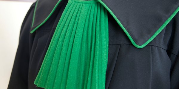 Znany adwokat ze Szczecina trafi na 4 lata do więzienia. Zapadł prawomocny wyrok