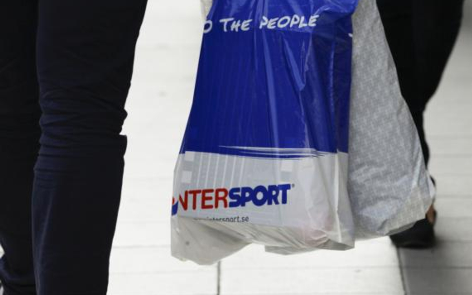 Intersport: Pieniądze na sklepy 4 Face i rozwój