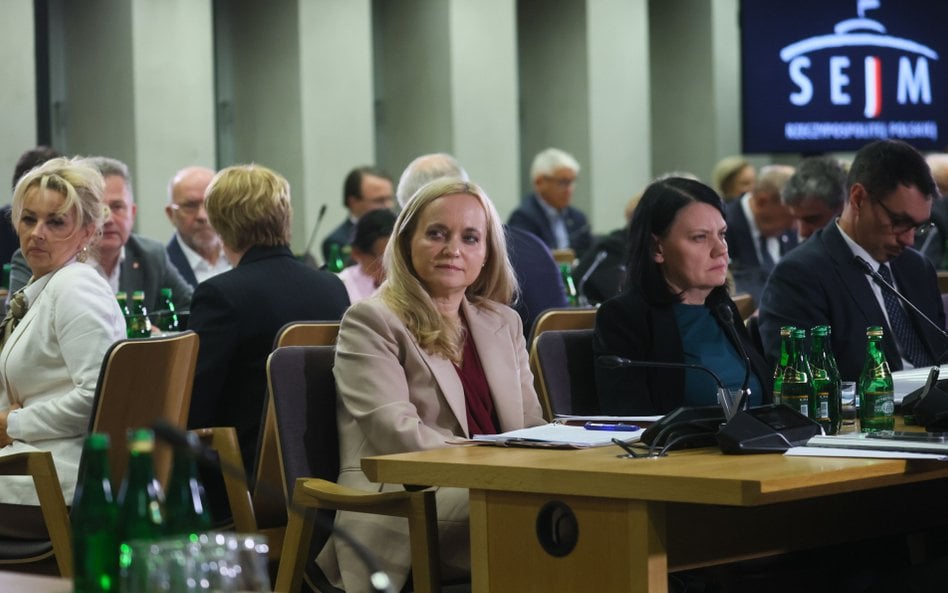 Jolanta Sobierańska-Grenda na posiedzeniu komisji zdrowia