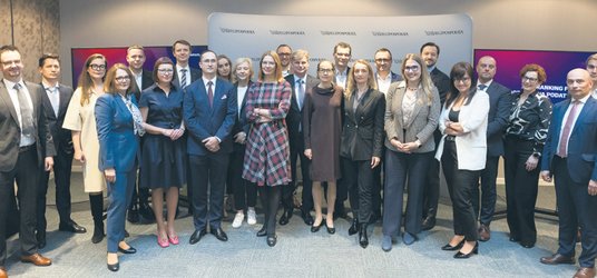 Laureaci nagród indywidualnych oraz przedstawiciele zwycięzców w 18. Rankingu Firm Doradztwa Podatko