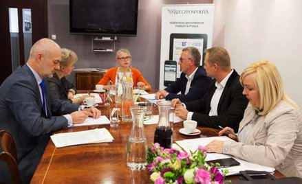 Uczestnicy debaty uznali, że zagospodarowanie odpadów do produkcji energii i ciepła w Polsce ma przy