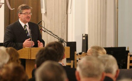 Komorowski nie pozwolił posłom obserwować wyborów w Gruzji