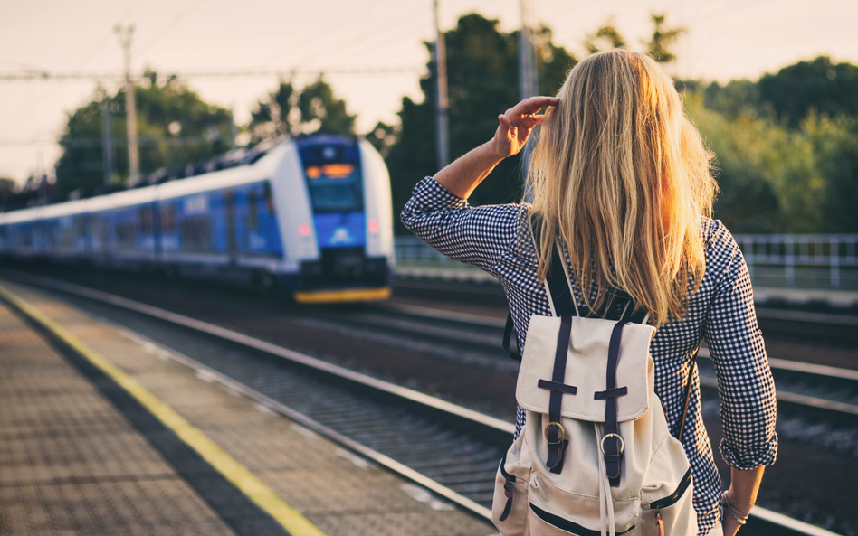 Kilka pociągów przyspieszy, ale inne znikną. Nowy rozkład PKP i zamieszanie na kolei