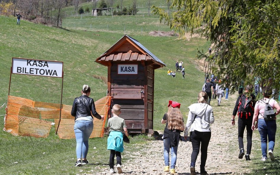 Koronawirus. Rzecznik resortu zdrowia o obecnej sytuacji epidemicznej w Polsce