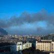 Dym unoszący się nad Kijowem po nocnym ataku Rosjan