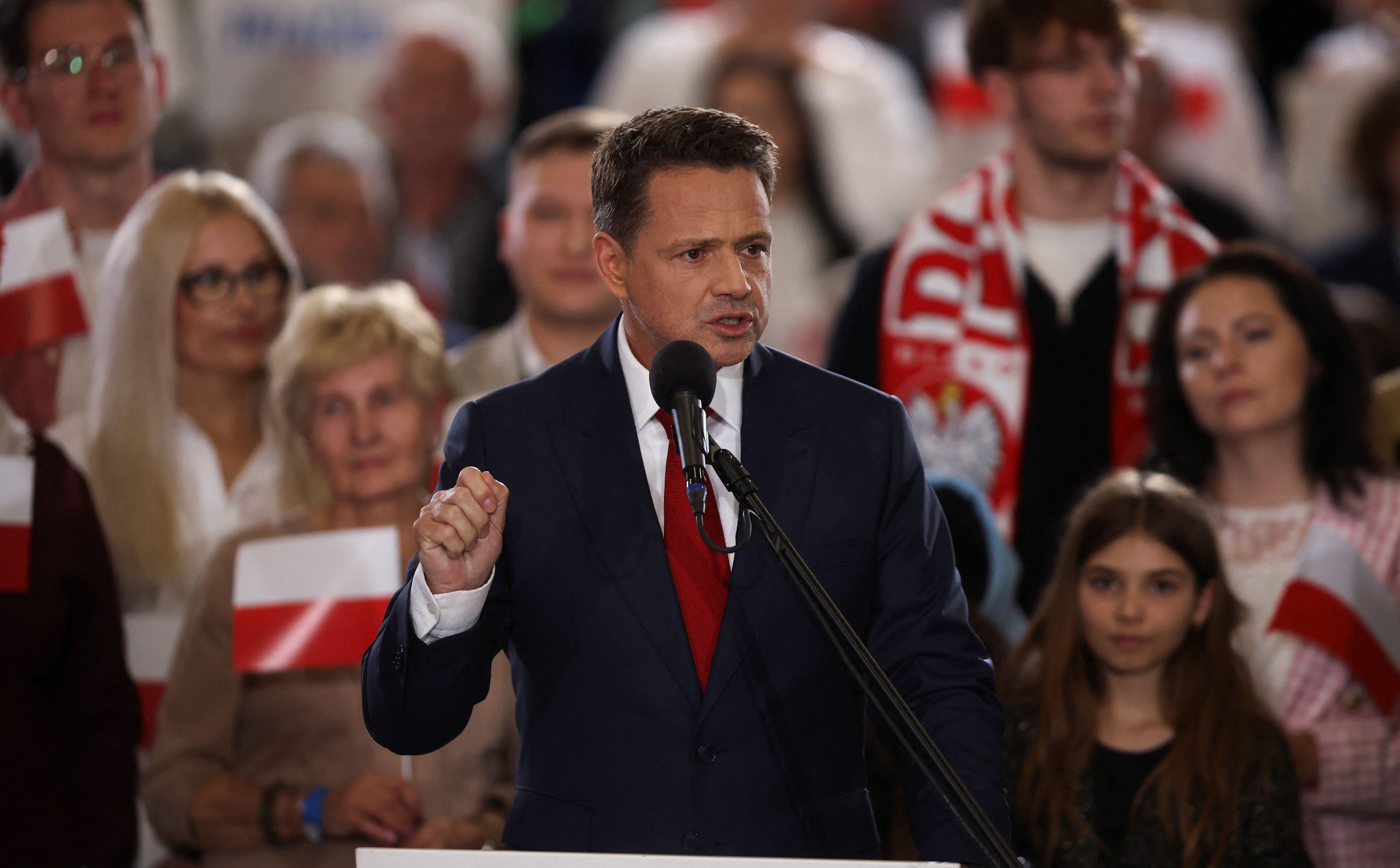 Reuters o wyborach w Polsce: Wynik daje wiatr w żagle Karolowi Nawrockiemu